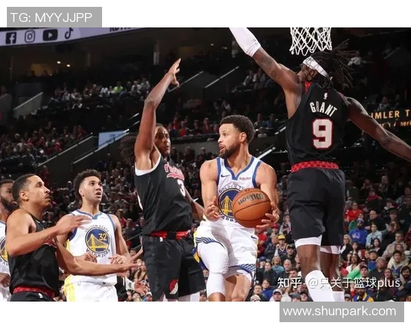 勇士与开拓者精彩对决回放4月17日比赛全程回顾与分析