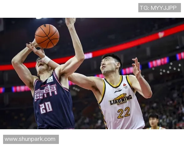 2017年11月7日CBA精彩对决广东队迎战新疆队全场回顾与精彩瞬间分析 2017年11月7日CBA精彩对决广东队迎战新疆队全场回顾与精彩瞬间分析